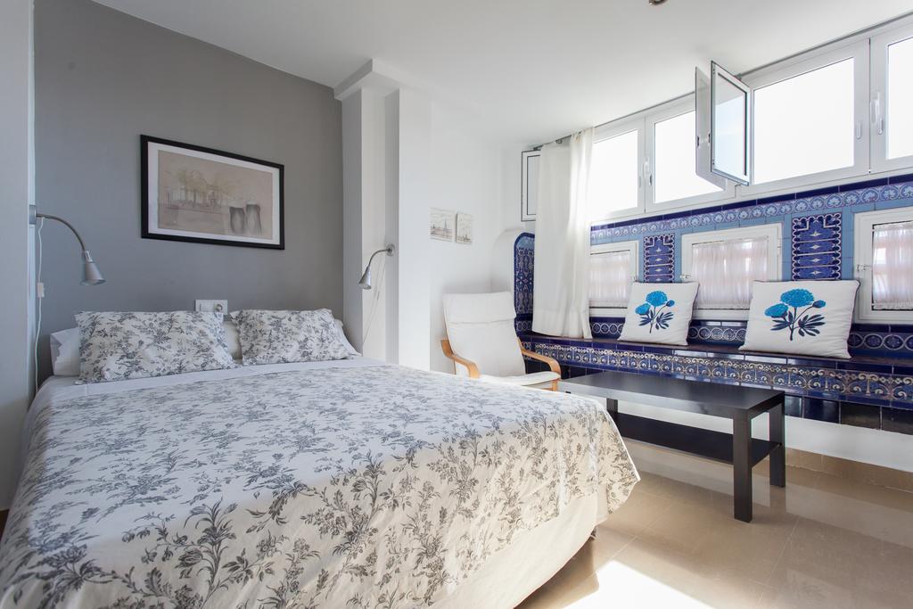 Apartamentos Edificio Constitucion Севиля Стая снимка