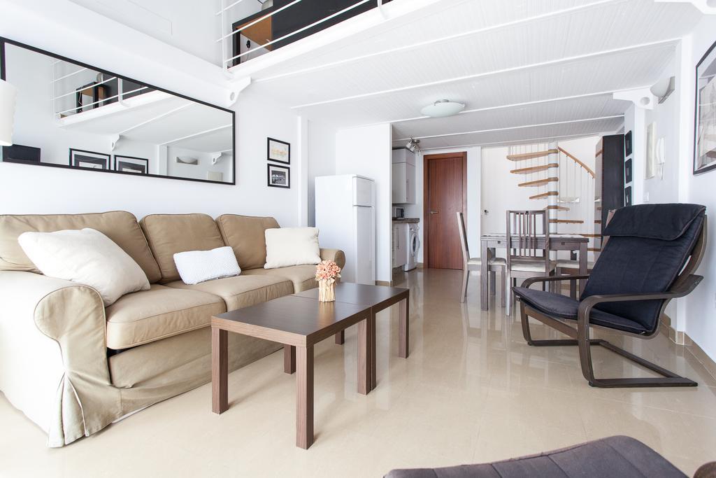 Apartamentos Edificio Constitucion Севиля Екстериор снимка