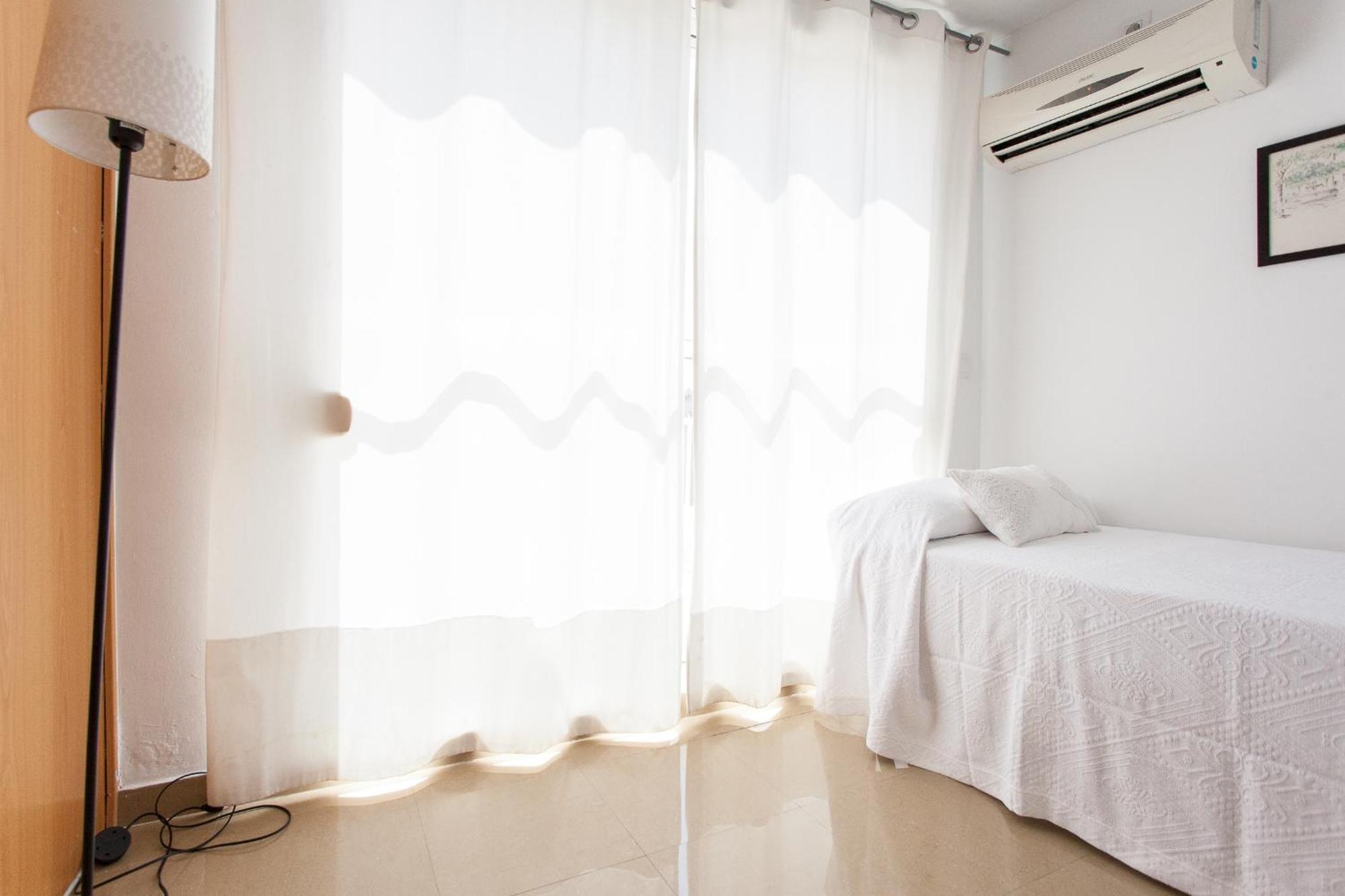 Apartamentos Edificio Constitucion Севиля Стая снимка
