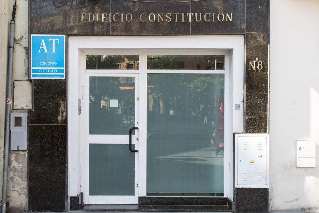 Apartamentos Edificio Constitucion Севиля Стая снимка