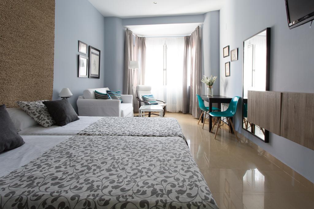 Apartamentos Edificio Constitucion Севиля Стая снимка